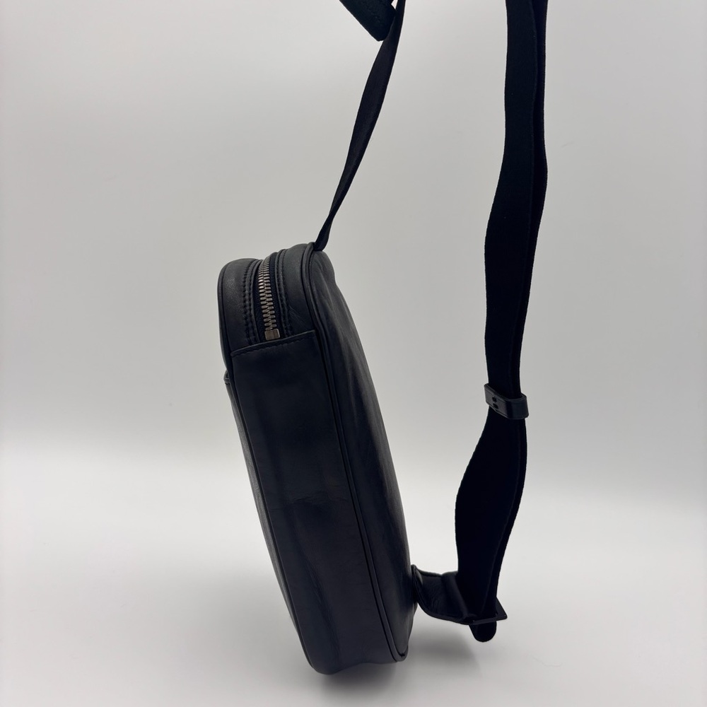 Louis Vuitton Pochette Gange Limited Edition Roppongi unisex Black Calf Leather✨ - Picture 6 of 12